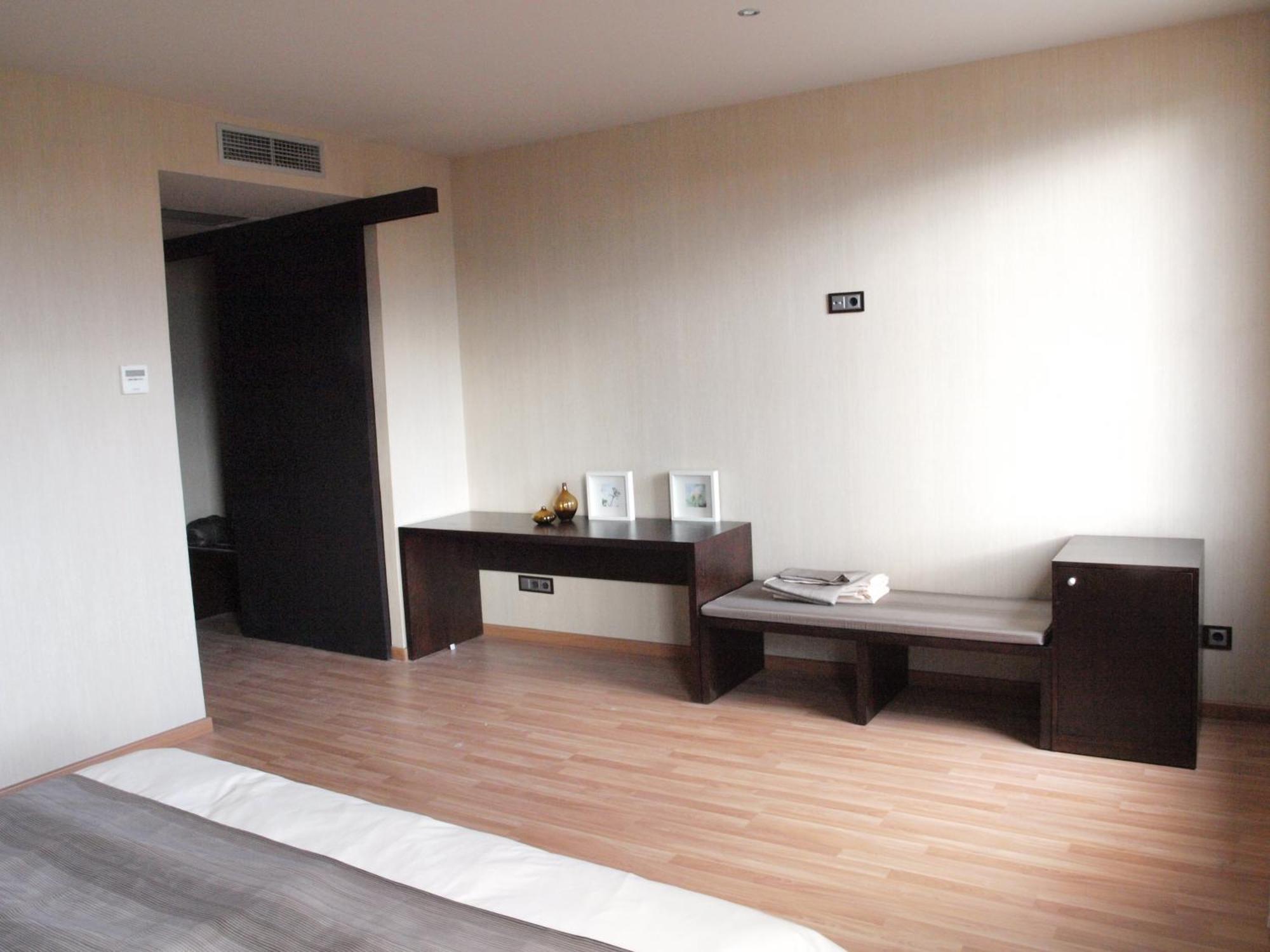 Dinastia Hotell Getafe Rom bilde
