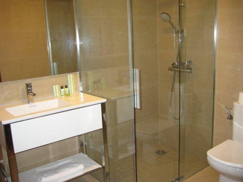 Dinastia Hotell Getafe Eksteriør bilde